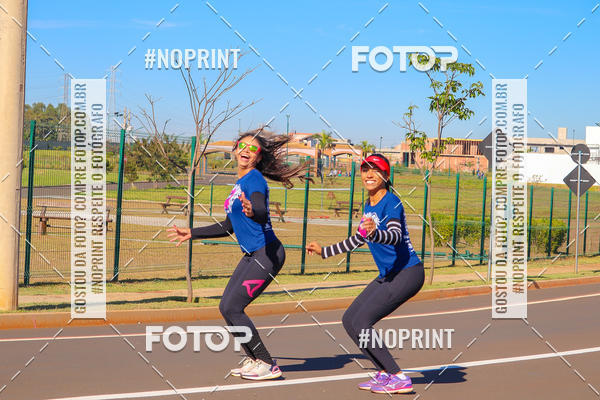 Buy your photos of the eventTreino Lets Run Girls - Limeira on Fotop
