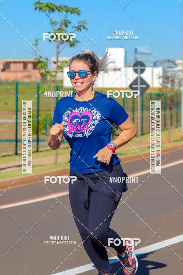 Buy your photos of the eventTreino Lets Run Girls - Limeira on Fotop