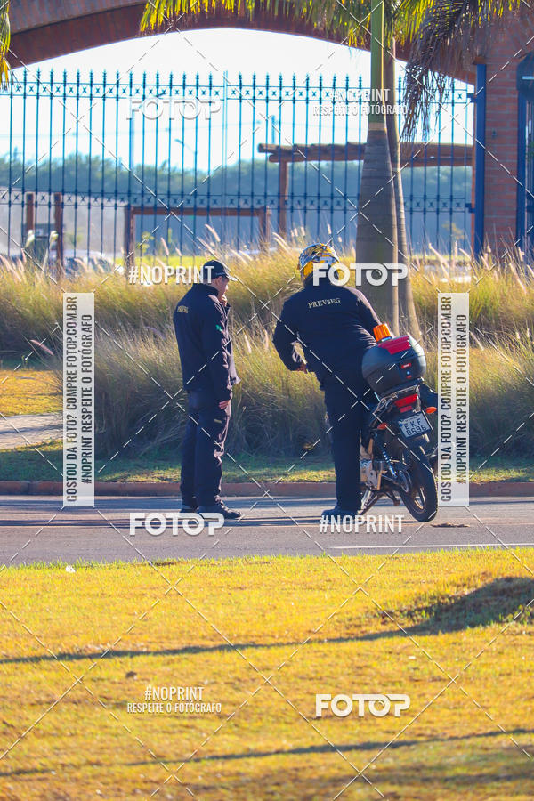 Buy your photos of the eventTreino Lets Run Girls - Limeira on Fotop