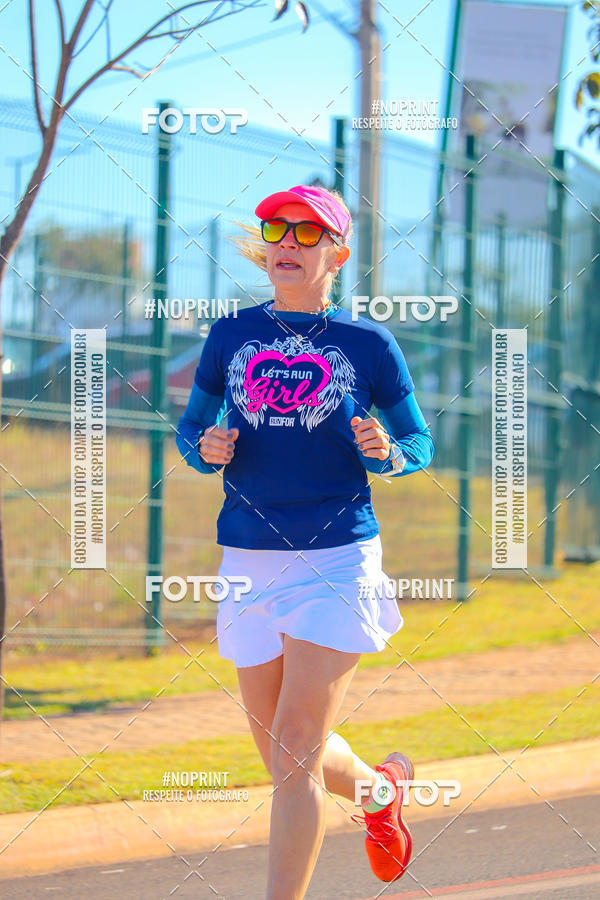 Buy your photos of the eventTreino Lets Run Girls - Limeira on Fotop