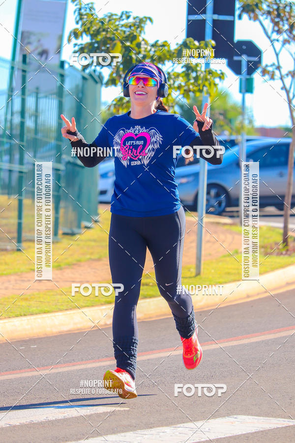 Buy your photos of the eventTreino Lets Run Girls - Limeira on Fotop