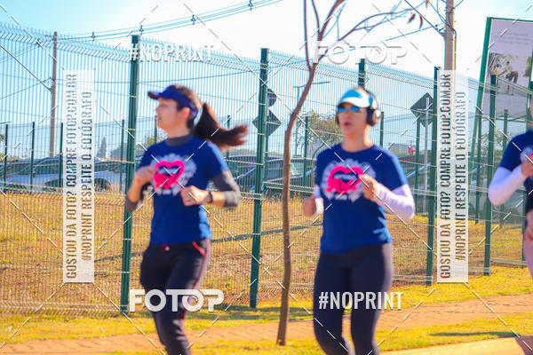 Buy your photos of the eventTreino Lets Run Girls - Limeira on Fotop