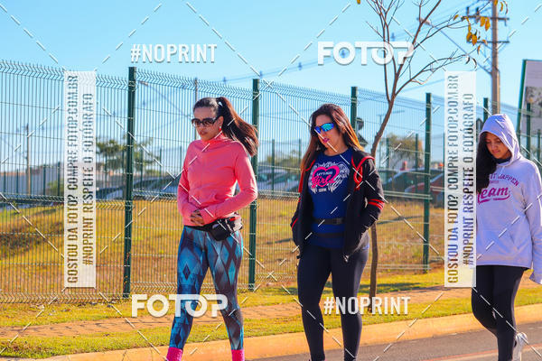 Buy your photos of the eventTreino Lets Run Girls - Limeira on Fotop