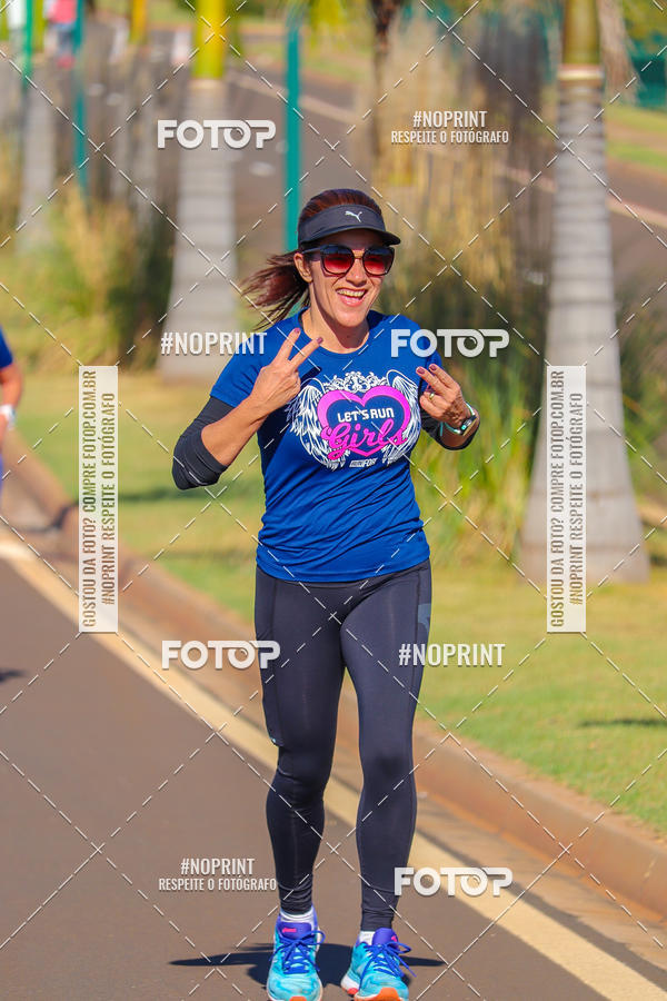 Buy your photos of the eventTreino Lets Run Girls - Limeira on Fotop