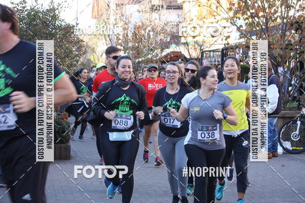 Buy your photos of the eventBeer Run - Campos do Jordo on Fotop