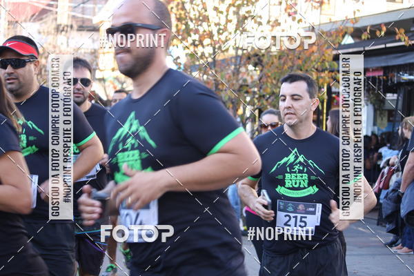 Buy your photos of the eventBeer Run - Campos do Jordo on Fotop