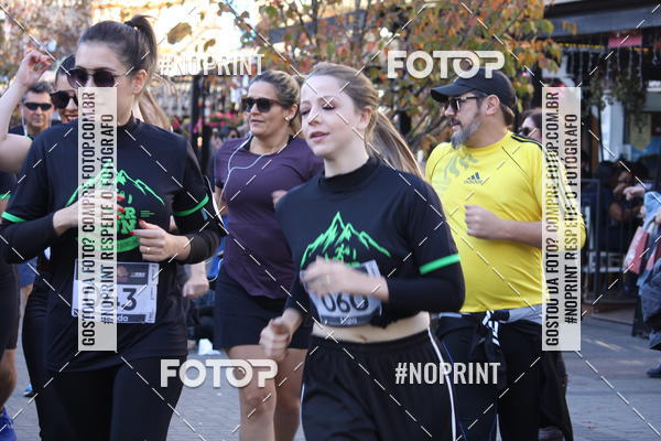 Buy your photos of the eventBeer Run - Campos do Jordo on Fotop