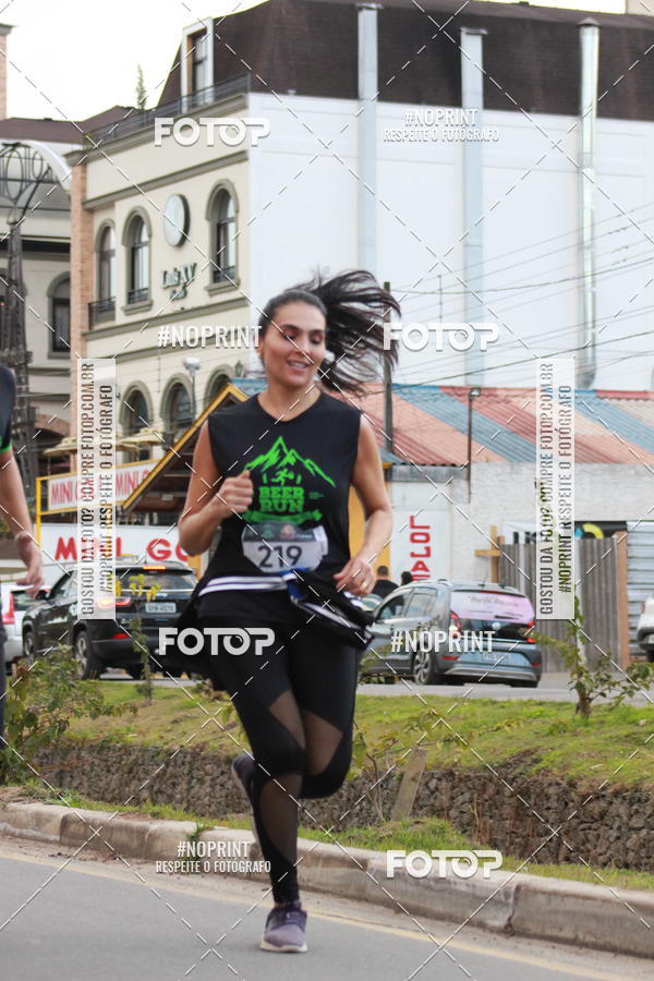 Buy your photos of the eventBeer Run - Campos do Jord�o on Fotop