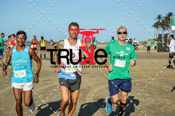 Buy your photos of the eventBeach run Brasil Munda� on Fotop