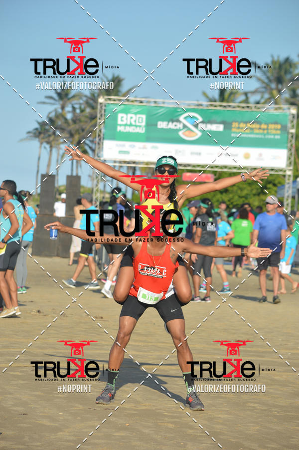 Buy your photos of the eventBeach run Brasil Munda� on Fotop