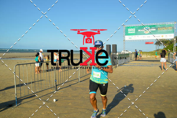 Buy your photos of the eventBeach run Brasil Munda� on Fotop