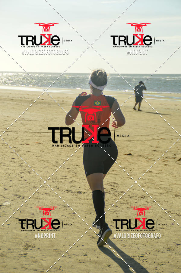 Buy your photos of the eventBeach run Brasil Munda� on Fotop