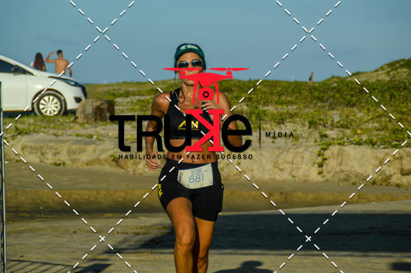 Buy your photos of the eventBeach run Brasil Munda� on Fotop