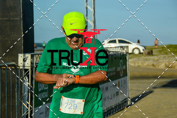 Buy your photos of the eventBeach run Brasil Munda� on Fotop