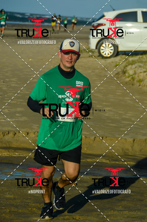 Buy your photos of the eventBeach run Brasil Munda� on Fotop