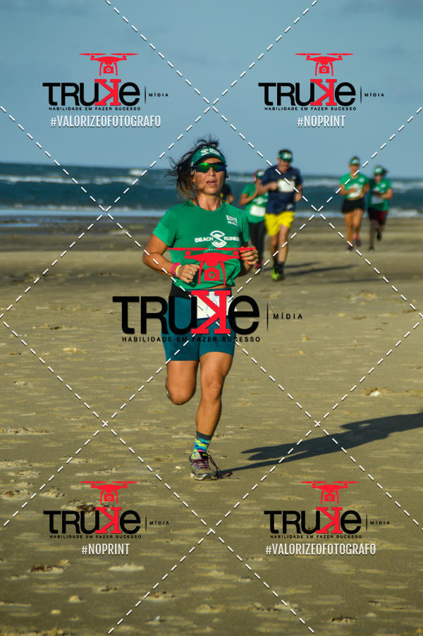 Buy your photos of the eventBeach run Brasil Munda� on Fotop