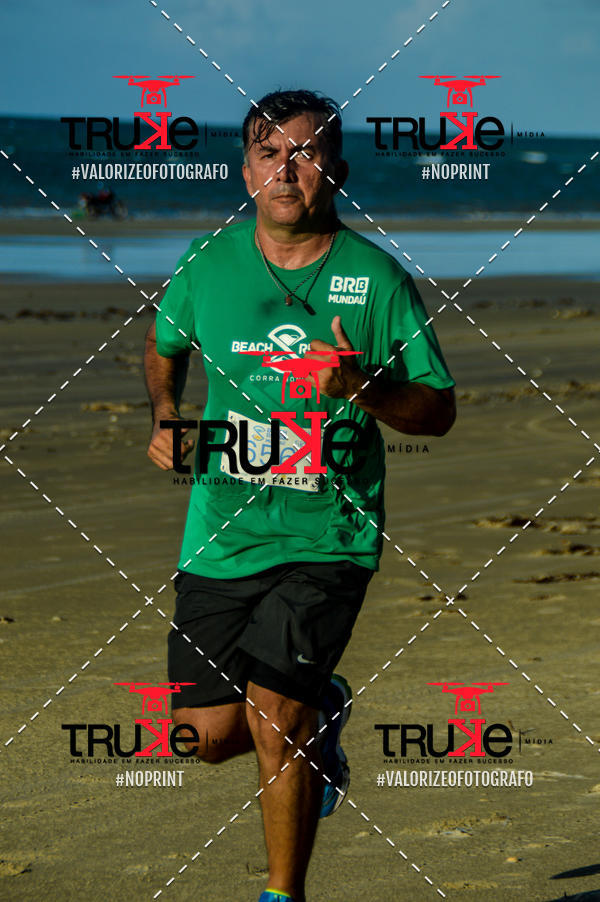 Buy your photos of the eventBeach run Brasil Munda� on Fotop