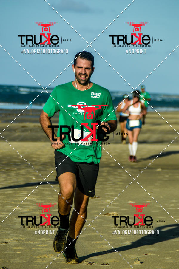 Buy your photos of the eventBeach run Brasil Munda� on Fotop