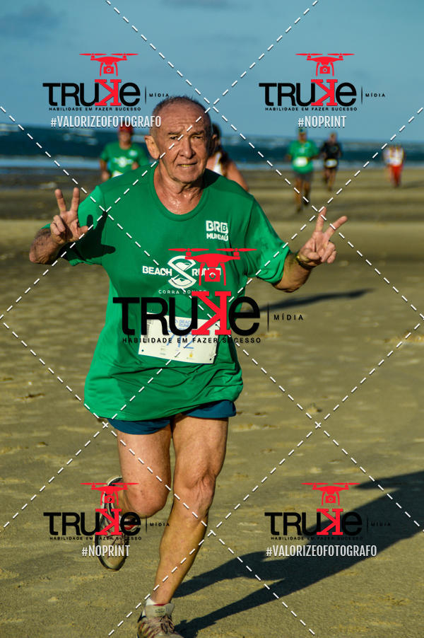 Buy your photos of the eventBeach run Brasil Munda� on Fotop