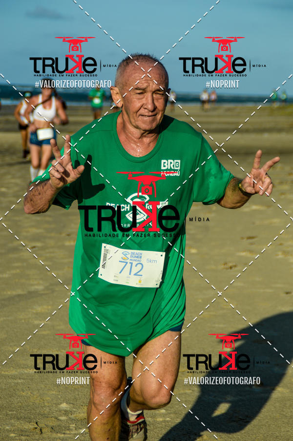 Buy your photos of the eventBeach run Brasil Munda� on Fotop