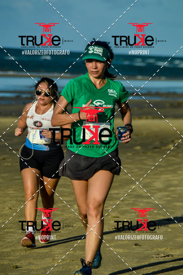 Buy your photos of the eventBeach run Brasil Munda� on Fotop