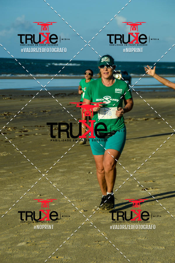 Buy your photos of the eventBeach run Brasil Munda� on Fotop