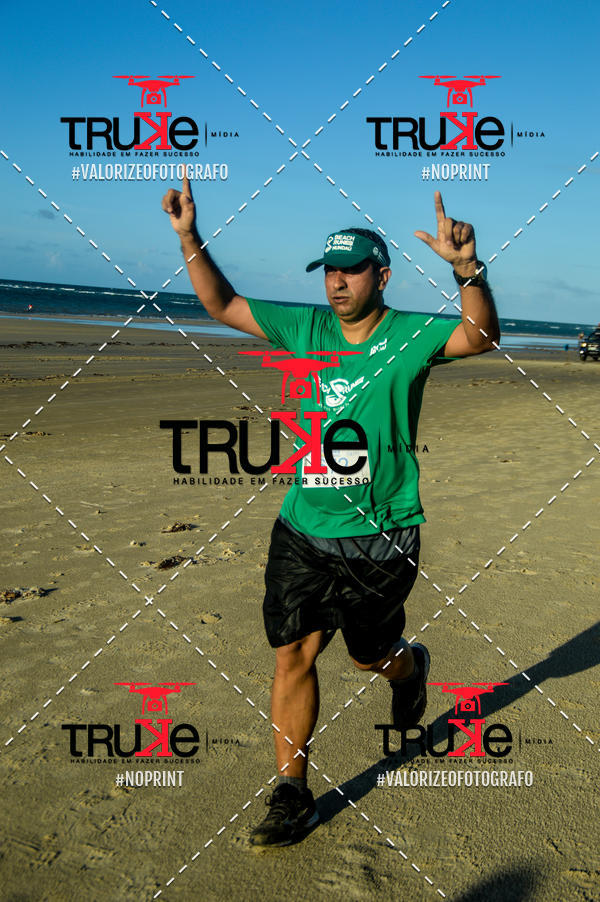Buy your photos of the eventBeach run Brasil Munda� on Fotop