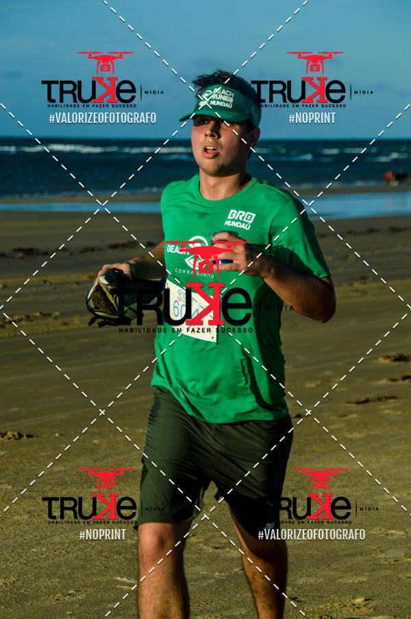 Buy your photos of the eventBeach run Brasil Munda� on Fotop