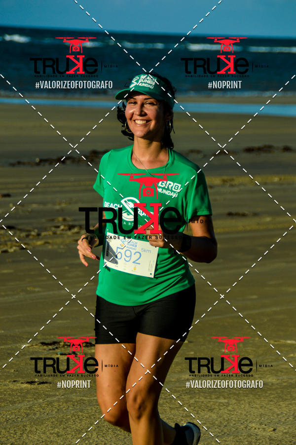 Buy your photos of the eventBeach run Brasil Munda� on Fotop