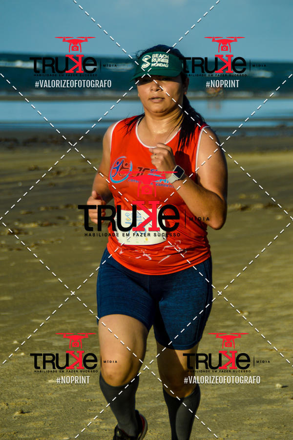 Buy your photos of the eventBeach run Brasil Munda� on Fotop