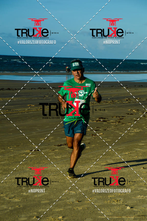 Buy your photos of the eventBeach run Brasil Munda� on Fotop