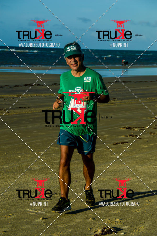 Buy your photos of the eventBeach run Brasil Munda� on Fotop