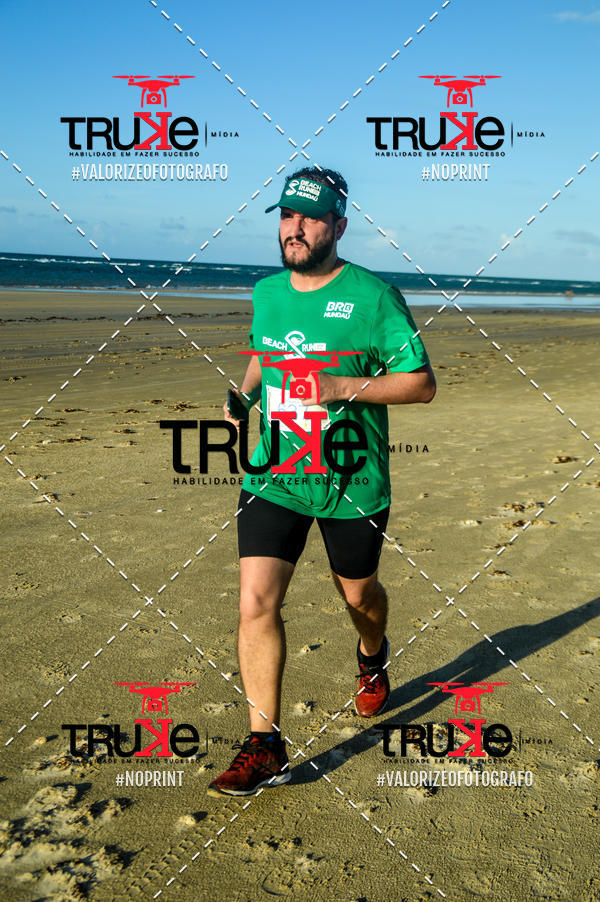 Buy your photos of the eventBeach run Brasil Munda� on Fotop