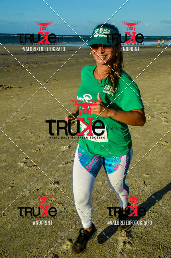 Buy your photos of the eventBeach run Brasil Munda� on Fotop