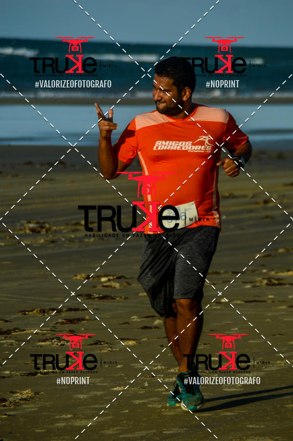 Buy your photos of the eventBeach run Brasil Munda� on Fotop