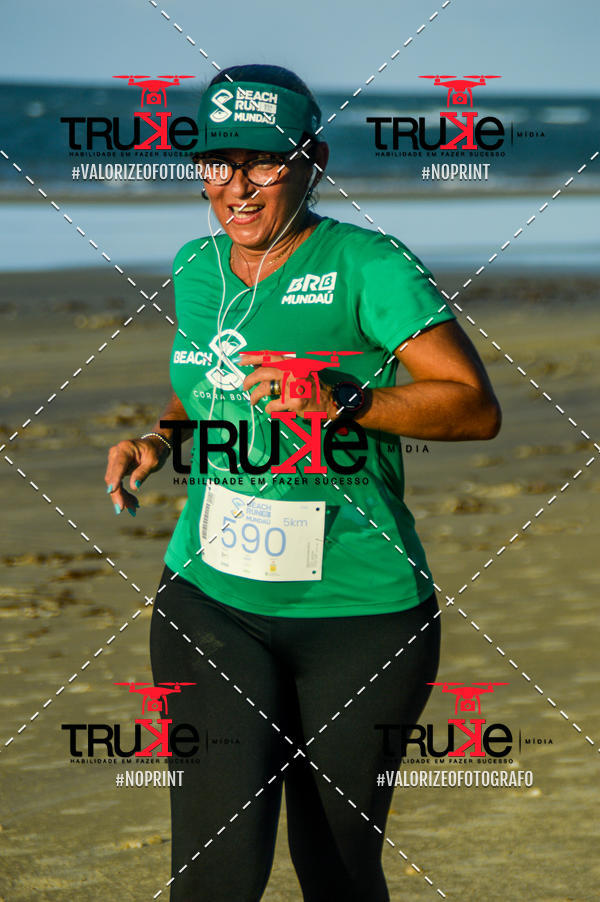 Buy your photos of the eventBeach run Brasil Munda� on Fotop