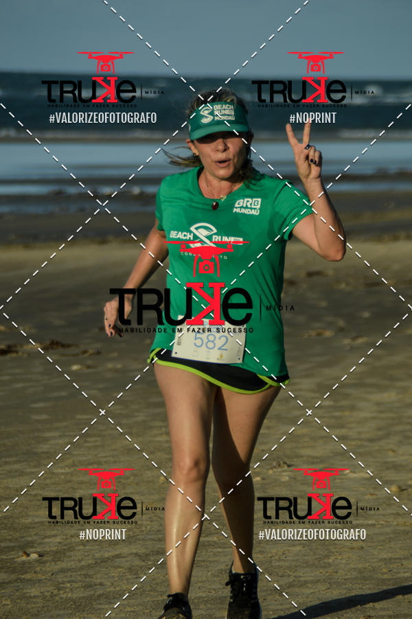 Buy your photos of the eventBeach run Brasil Munda� on Fotop