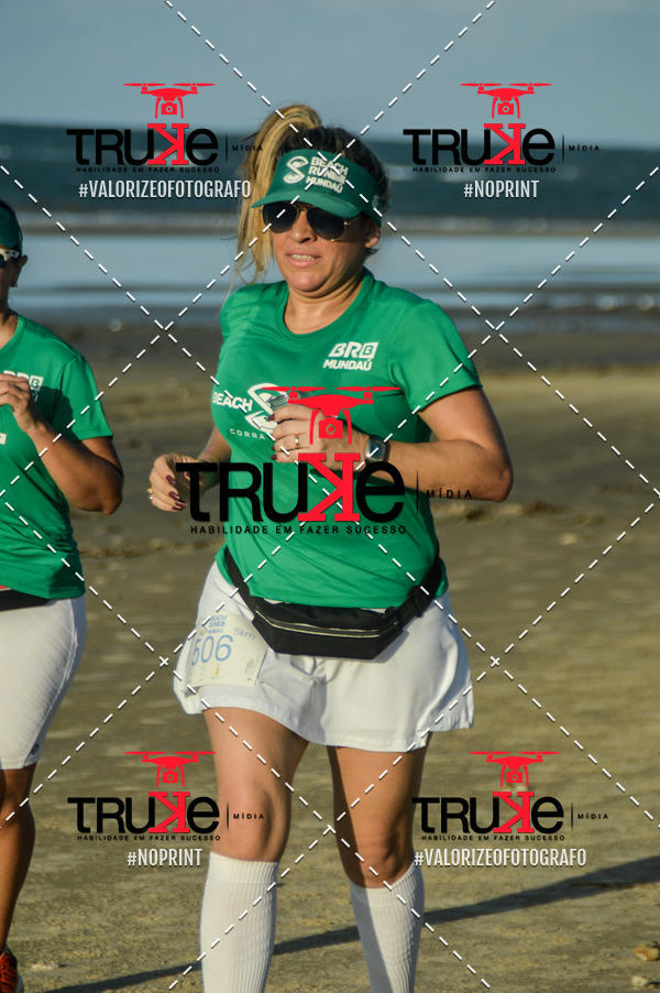 Buy your photos of the eventBeach run Brasil Munda� on Fotop
