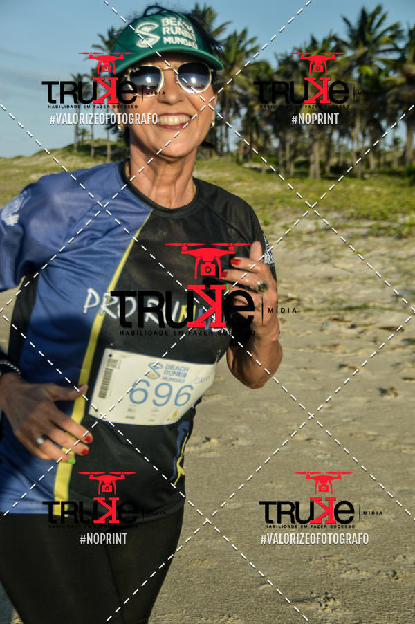 Buy your photos of the eventBeach run Brasil Munda� on Fotop