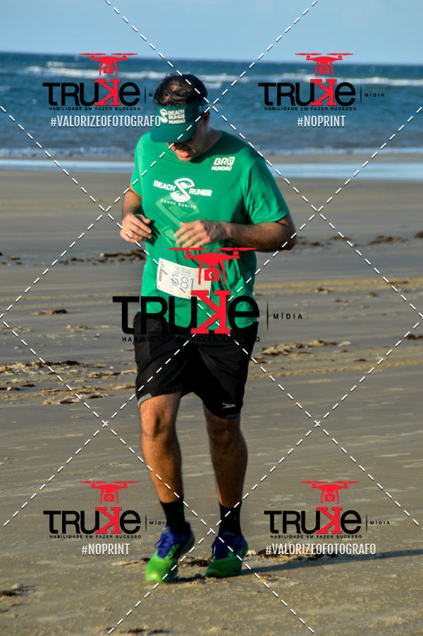 Buy your photos of the eventBeach run Brasil Munda� on Fotop