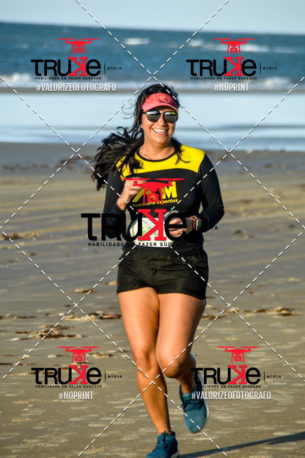 Buy your photos of the eventBeach run Brasil Munda� on Fotop