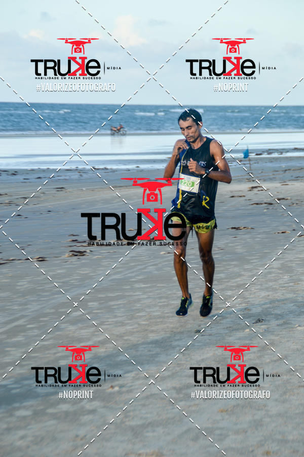 Buy your photos of the eventBeach run Brasil Munda� on Fotop