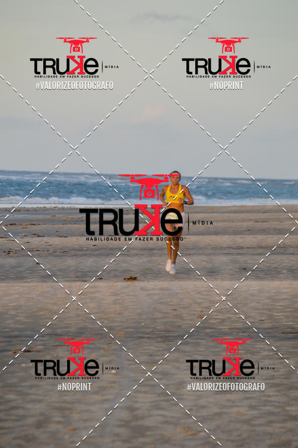 Buy your photos of the eventBeach run Brasil Munda� on Fotop