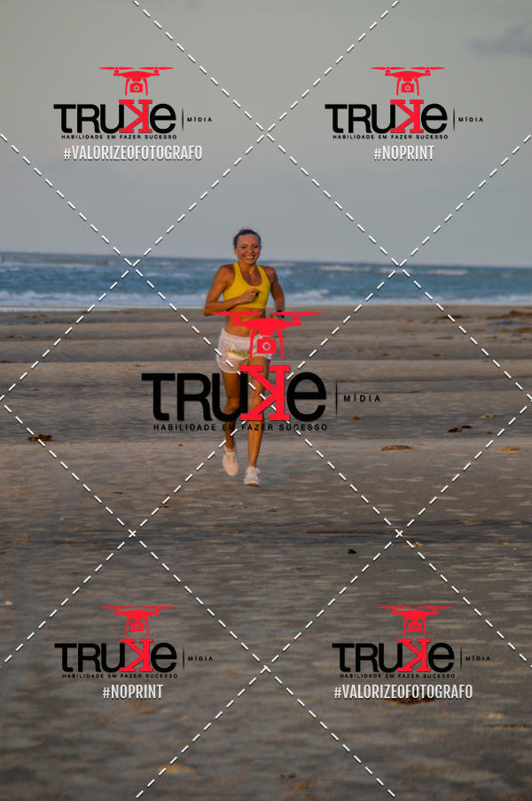 Buy your photos of the eventBeach run Brasil Munda� on Fotop