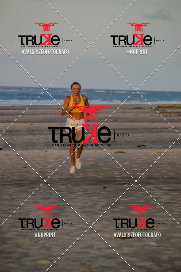 Buy your photos of the eventBeach run Brasil Munda� on Fotop