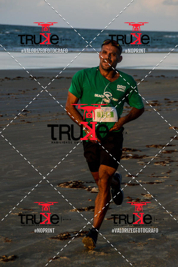 Buy your photos of the eventBeach run Brasil Munda� on Fotop