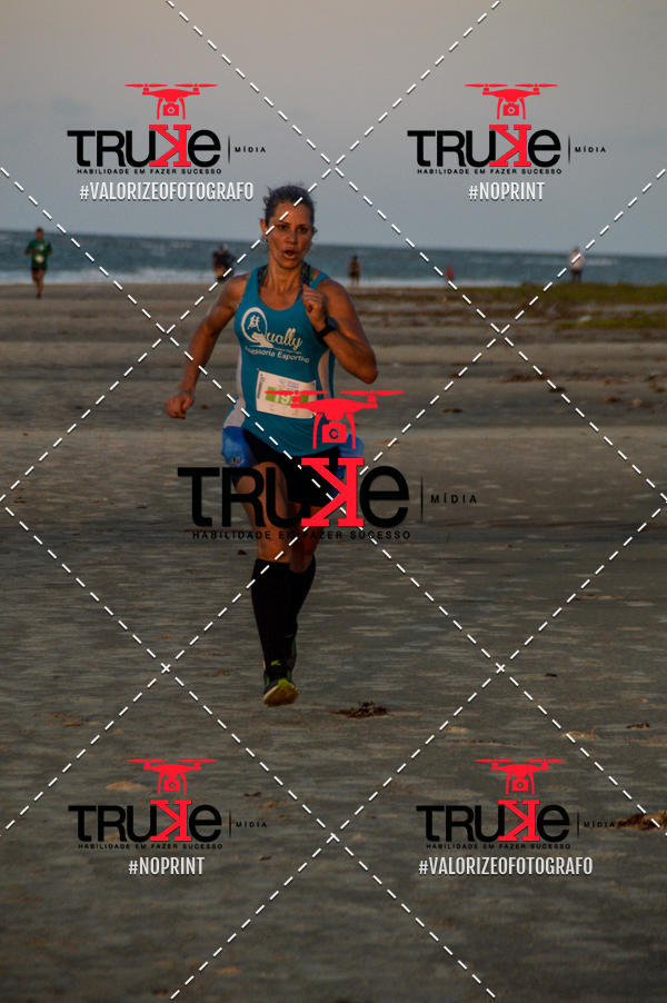 Buy your photos of the eventBeach run Brasil Munda� on Fotop
