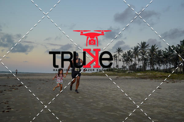 Buy your photos of the eventBeach run Brasil Munda� on Fotop