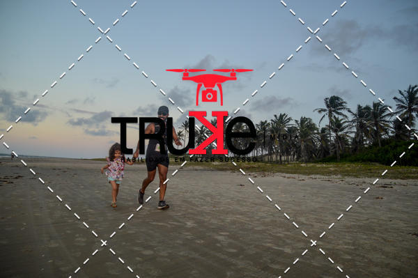 Buy your photos of the eventBeach run Brasil Munda� on Fotop