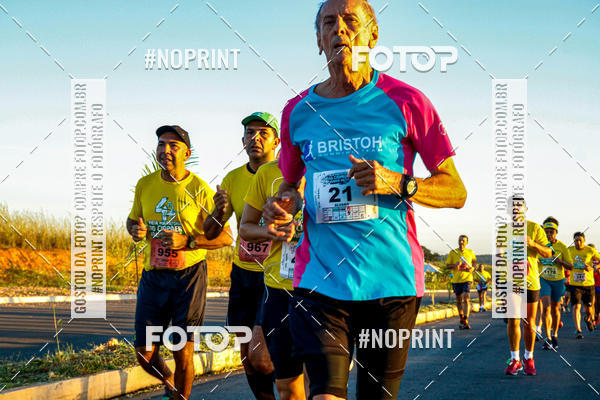 Buy your photos of the eventMEIA MARATONA DO CIOPAER VOANDO BAIXO on Fotop